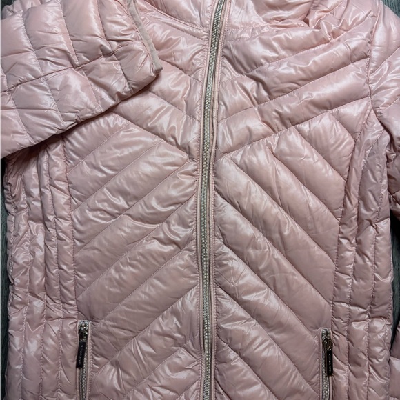 NWOT Michael Kors Blush Quilted Puffer Jacket Down/Feather Packable Filling - Picture 3 of 7